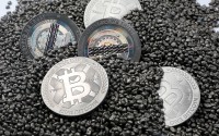 收藏硬币和比特币真的能赚钱吗