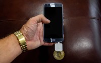 我无法核实OE钱包是一个真实、正规的数字钱包产品。主流的加密货币钱包有OKX钱包、MetaMask、Trust Wallet、imToken、TokenPocket等，但我没有关于OE钱包的可靠信息