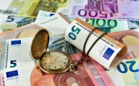 USDT币真的能赚钱吗深度解析投资回报与风险