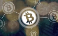 比特币赚钱经验分享新手如何稳健布局与长期持有